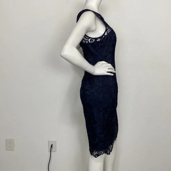 Adrianna Papell Navy Blue Floral Guipure Lace Sleeveless Sheath Dress Size 8 - Picture 6 of 12